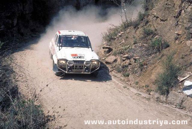 Escort Mk I in action 