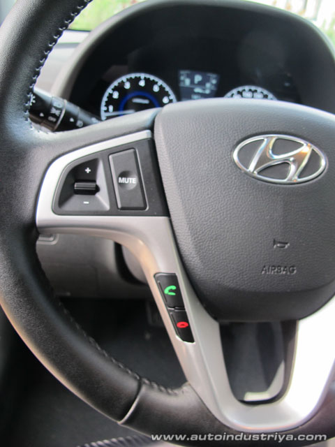 Steering Wheel - 2012 Hyundai Accent GLS Blue