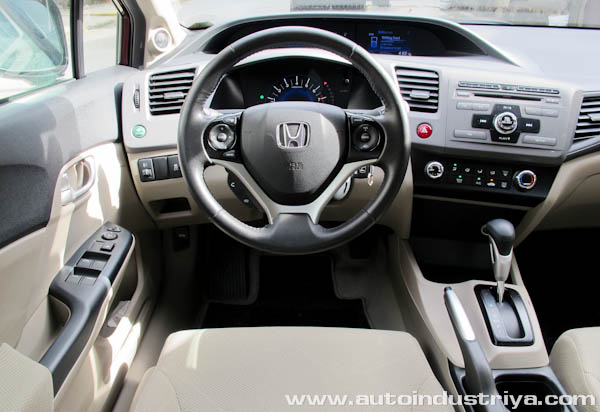 Interior close up - 2012 Honda Civic 1.8 Exi