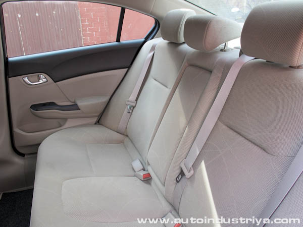 Rear seats - 2012 Honda Civic 1.8 Exi
