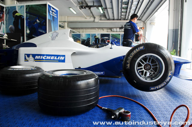 The Super Michelin Pilot Experience