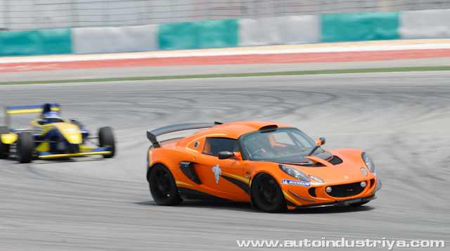 The Super Michelin Pilot Experience