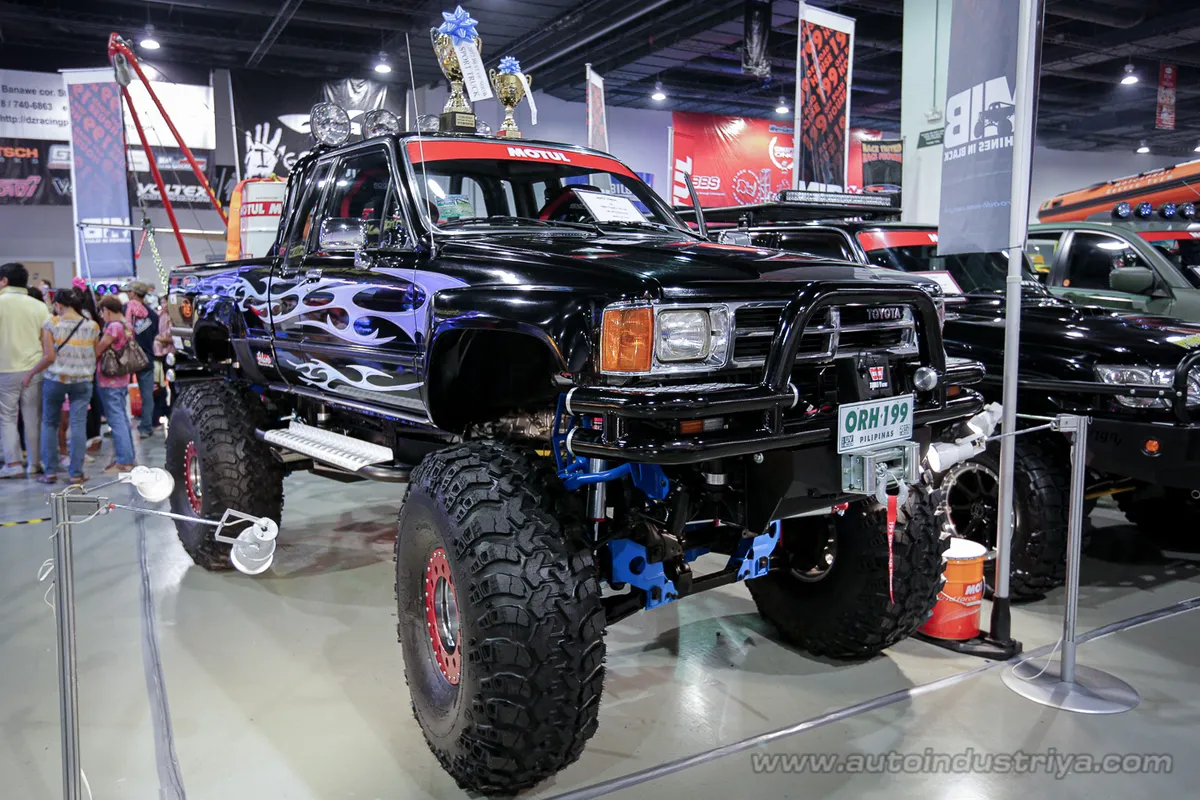 2012 Manila Auto Salon sizzles it up at SMX