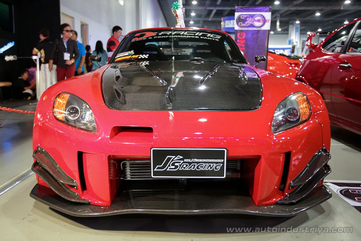 2012 Manila Auto Salon sizzles it up at SMX