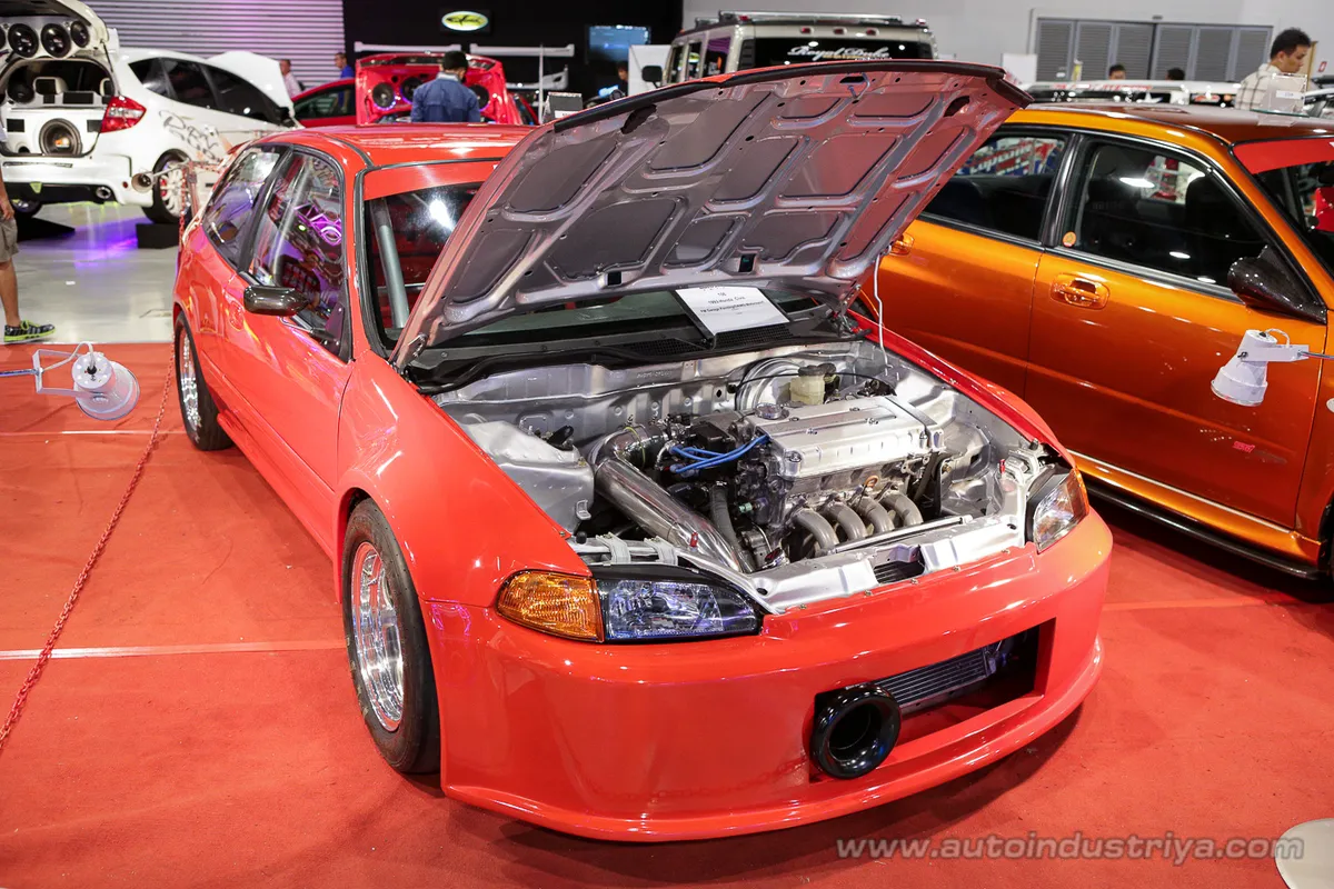 2012 Manila Auto Salon sizzles it up at SMX