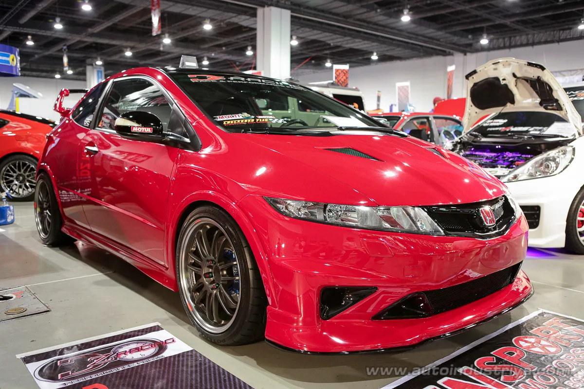 2012 Manila Auto Salon sizzles it up at SMX