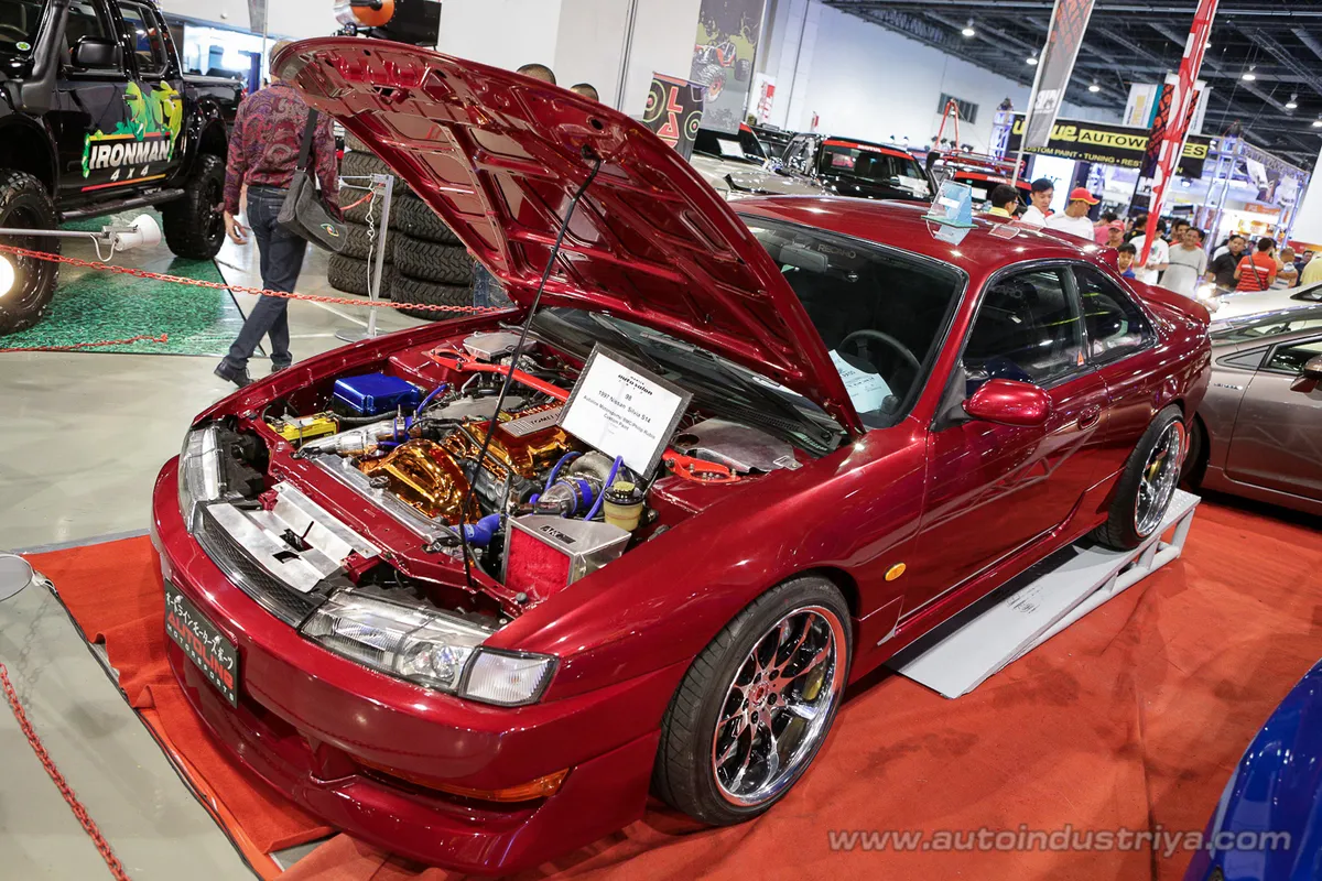 2012 Manila Auto Salon sizzles it up at SMX