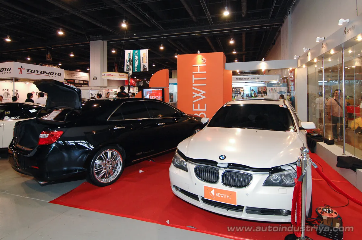 2012 Manila Auto Salon sizzles it up at SMX