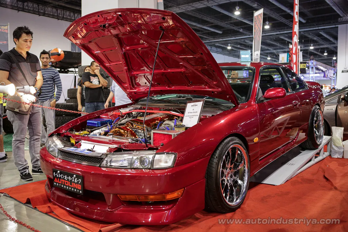 2012 Manila Auto Salon sizzles it up at SMX