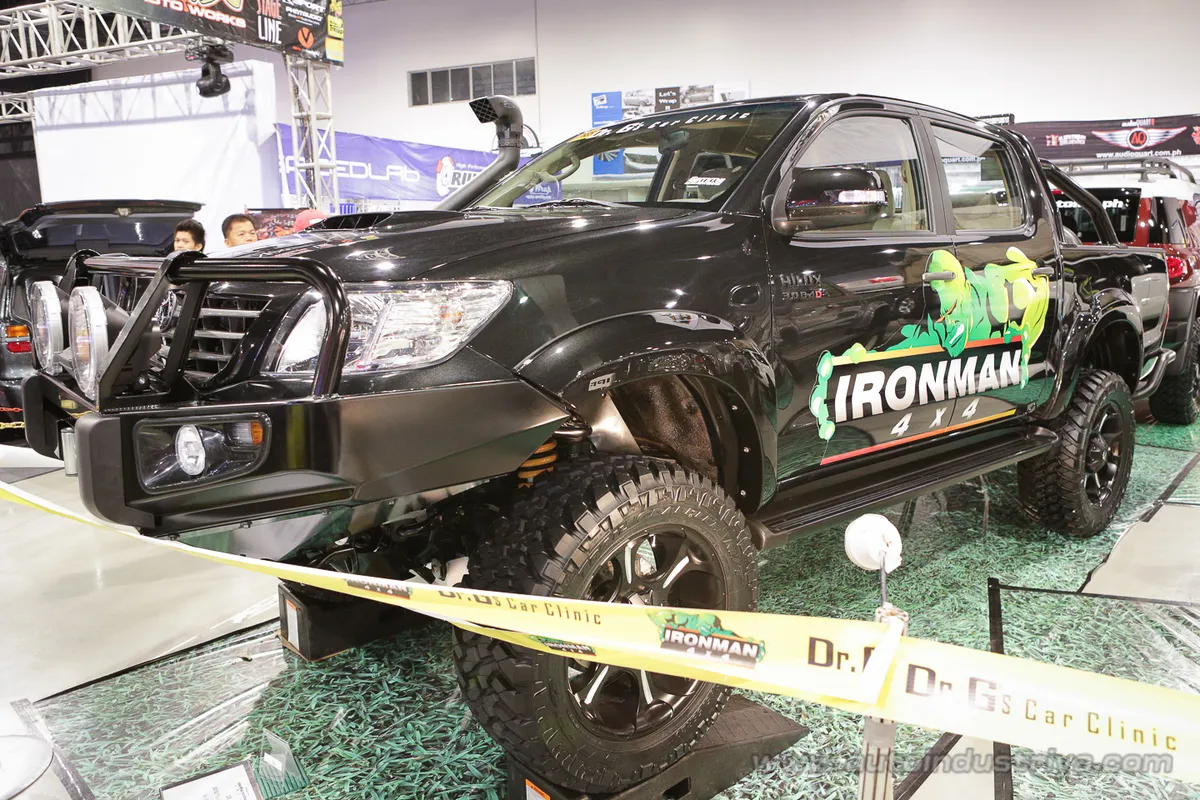 2012 Manila Auto Salon sizzles it up at SMX