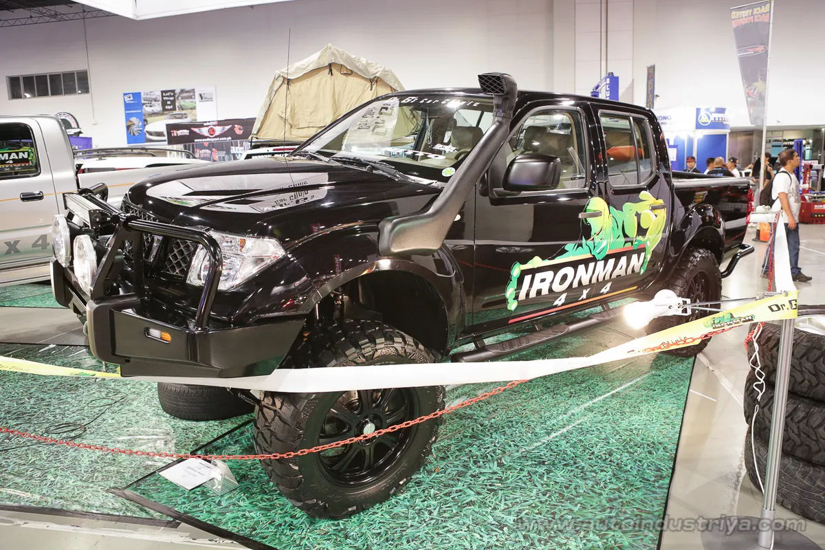 2012 Manila Auto Salon sizzles it up at SMX