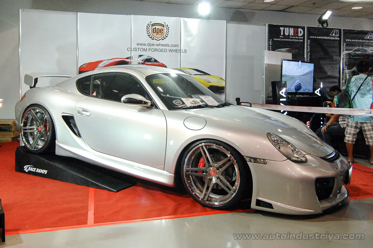 2012 Manila Auto Salon sizzles it up at SMX