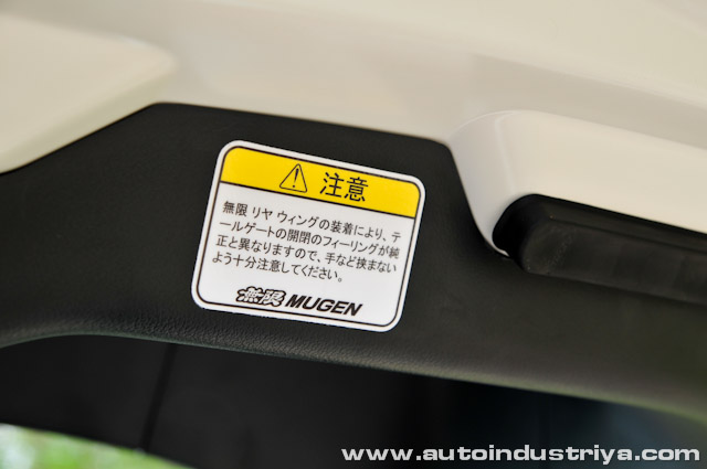 MUGEN warning note - 2013 Honda CR-Z Mugen Edition