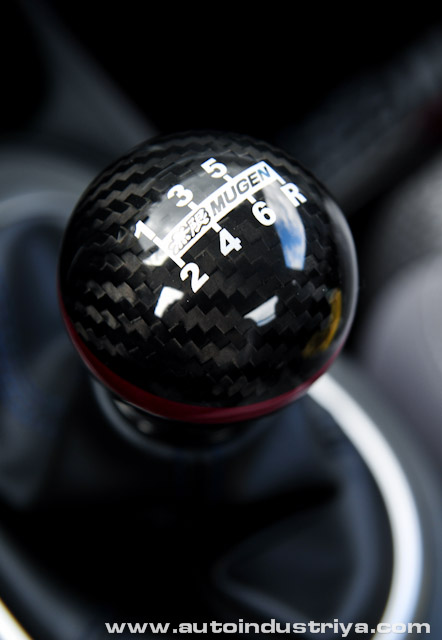 MUGEN shift knob - 2013 Honda CR-Z Mugen Edition