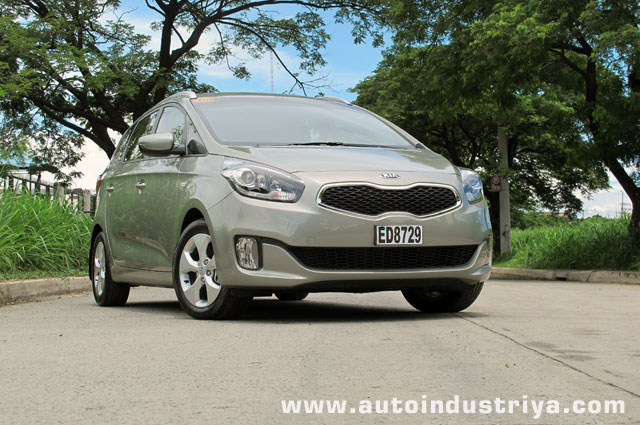 2014 Kia Carens