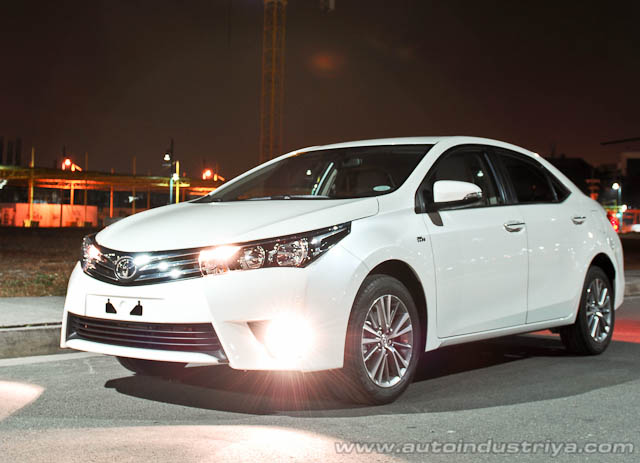 2014 Toyota Corolla Altis 1.6 V