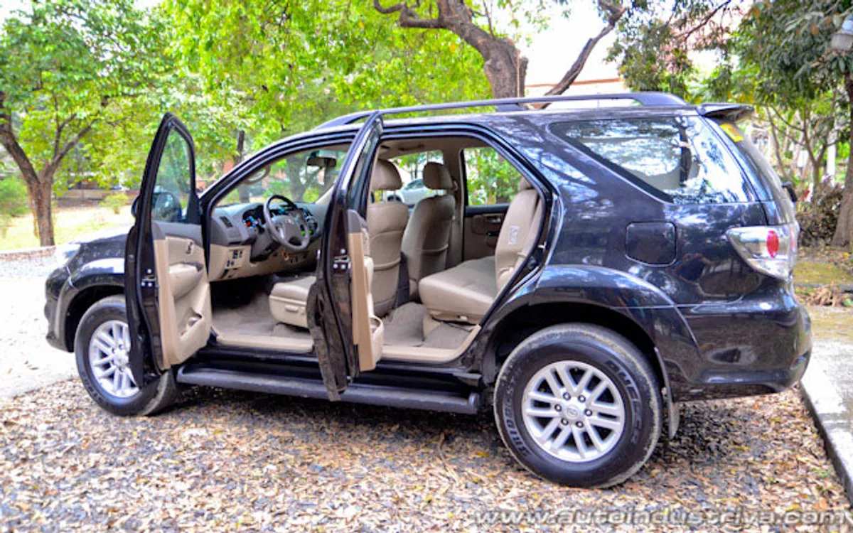 2013 Toyota Fortuner 3.0 V