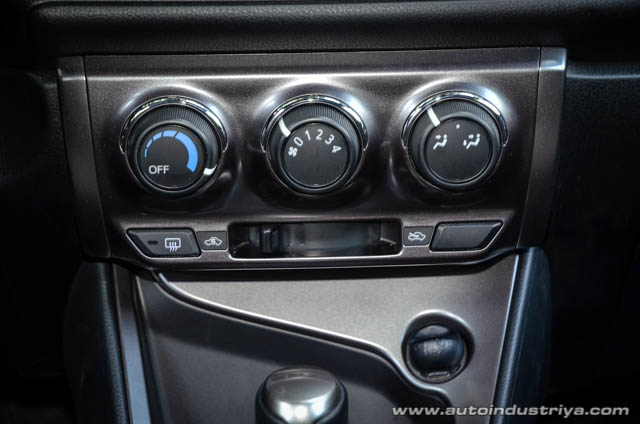 2014 Toyota Yaris 1.5G AT