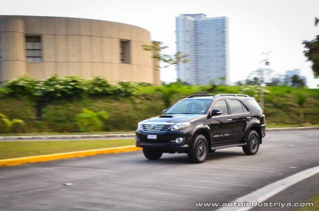 2015 Toyota Fortuner 2.5V 4x2