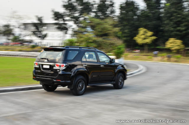 2015 Toyota Fortuner 2.5V 4x2
