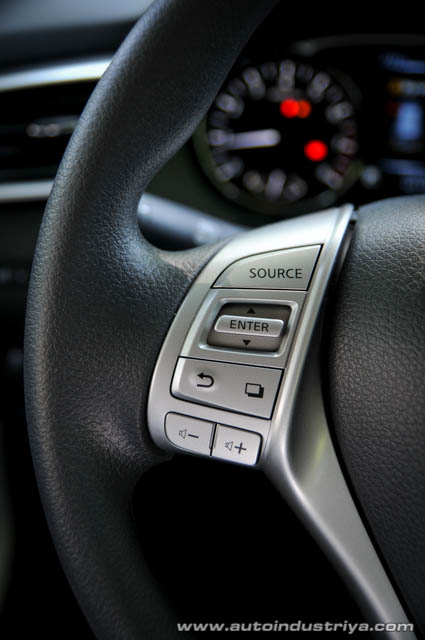 2015 Nissan Xtrail White