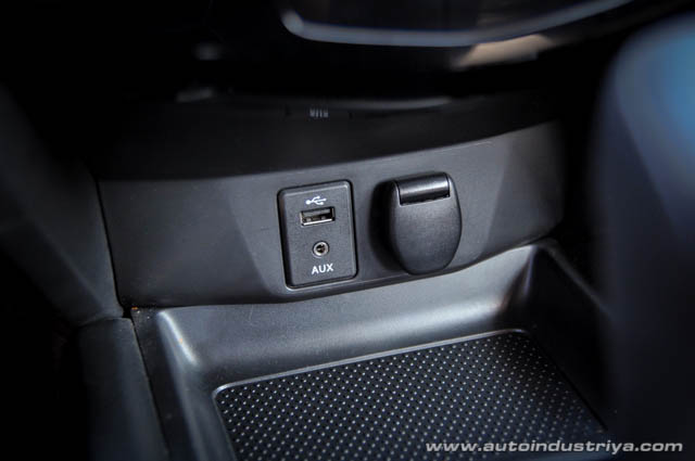 2015 Nissan Xtrail White