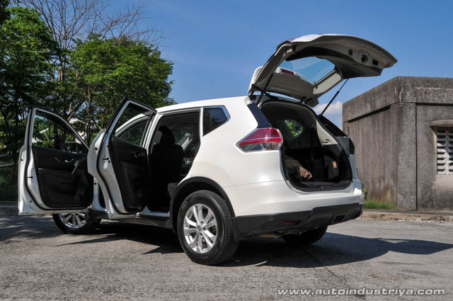 2015 Nissan Xtrail White