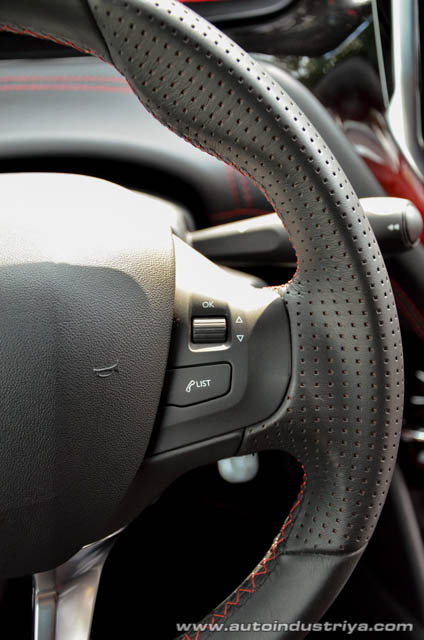 2015 Peugeot 208 GTI