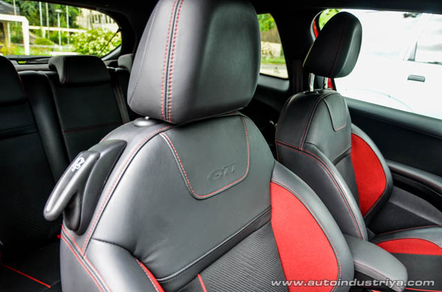 2015 Peugeot 208 GTI