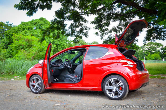 2015 Peugeot 208 GTI