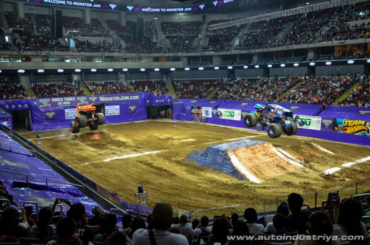 Monster Jam Manila 2015