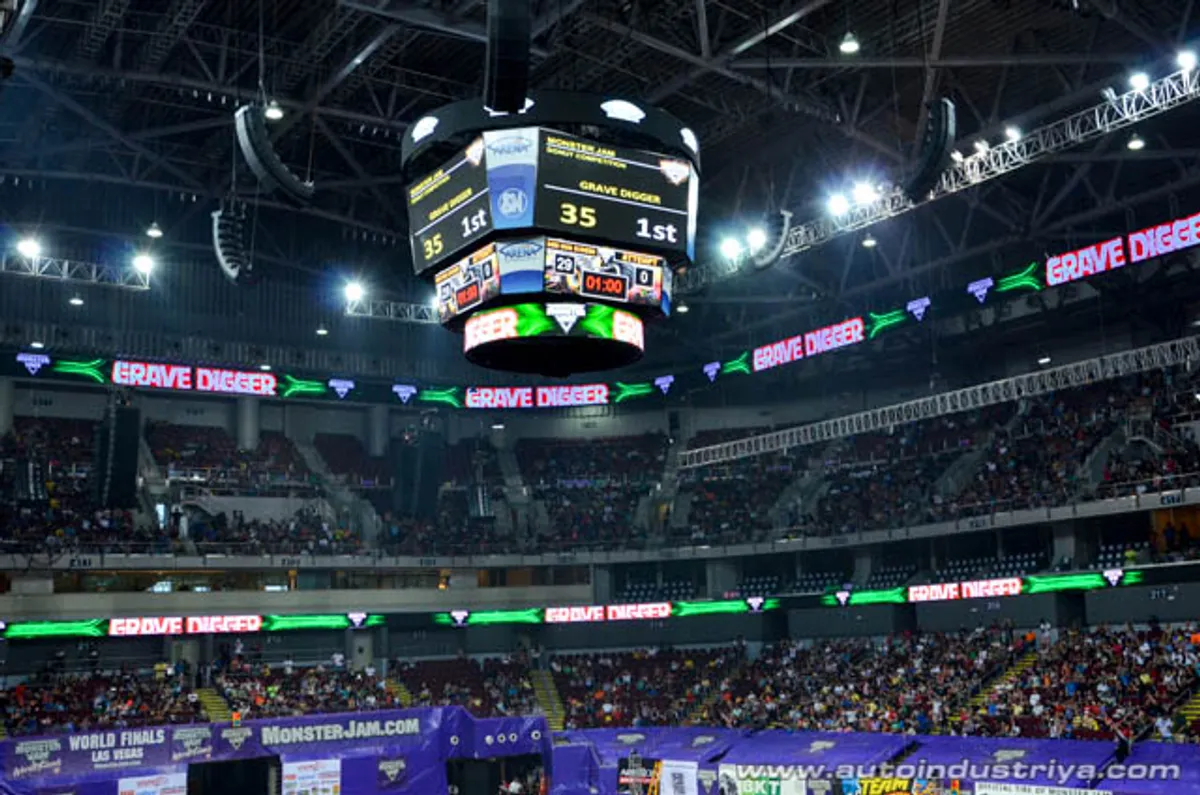 Monster Jam Manila 2015