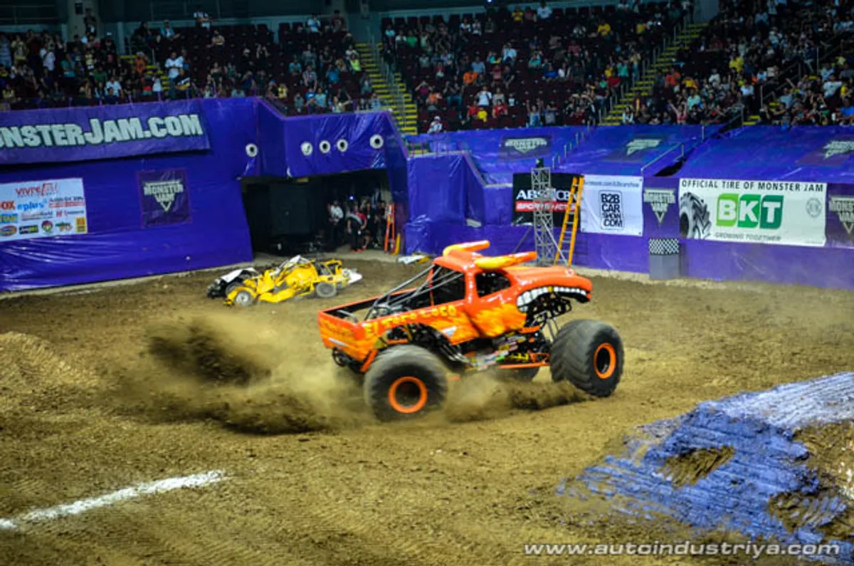 Monster Jam Manila 2015