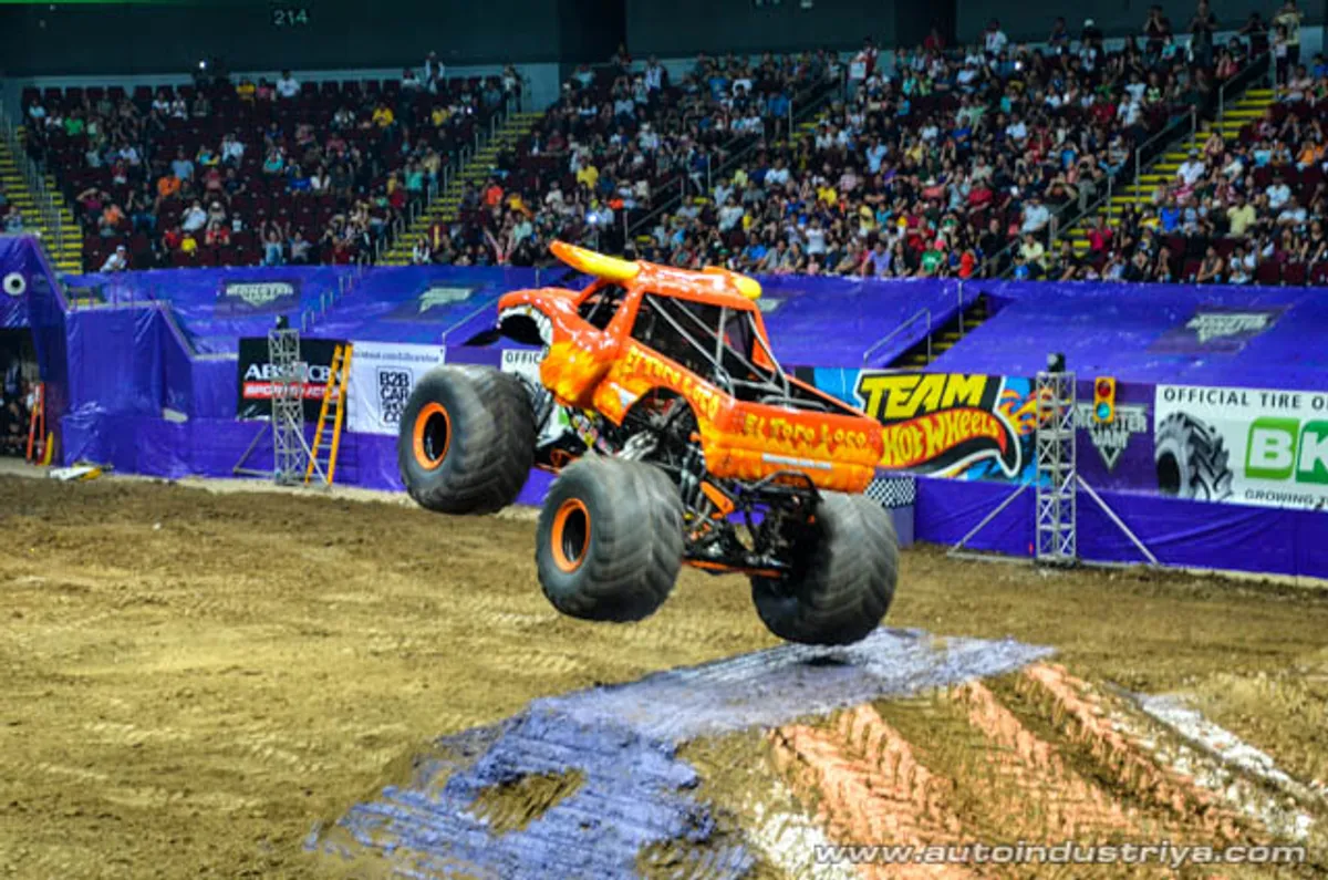Monster Jam Manila 2015