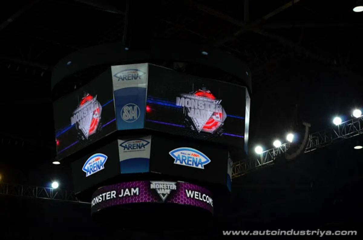 Monster Jam Manila 2015