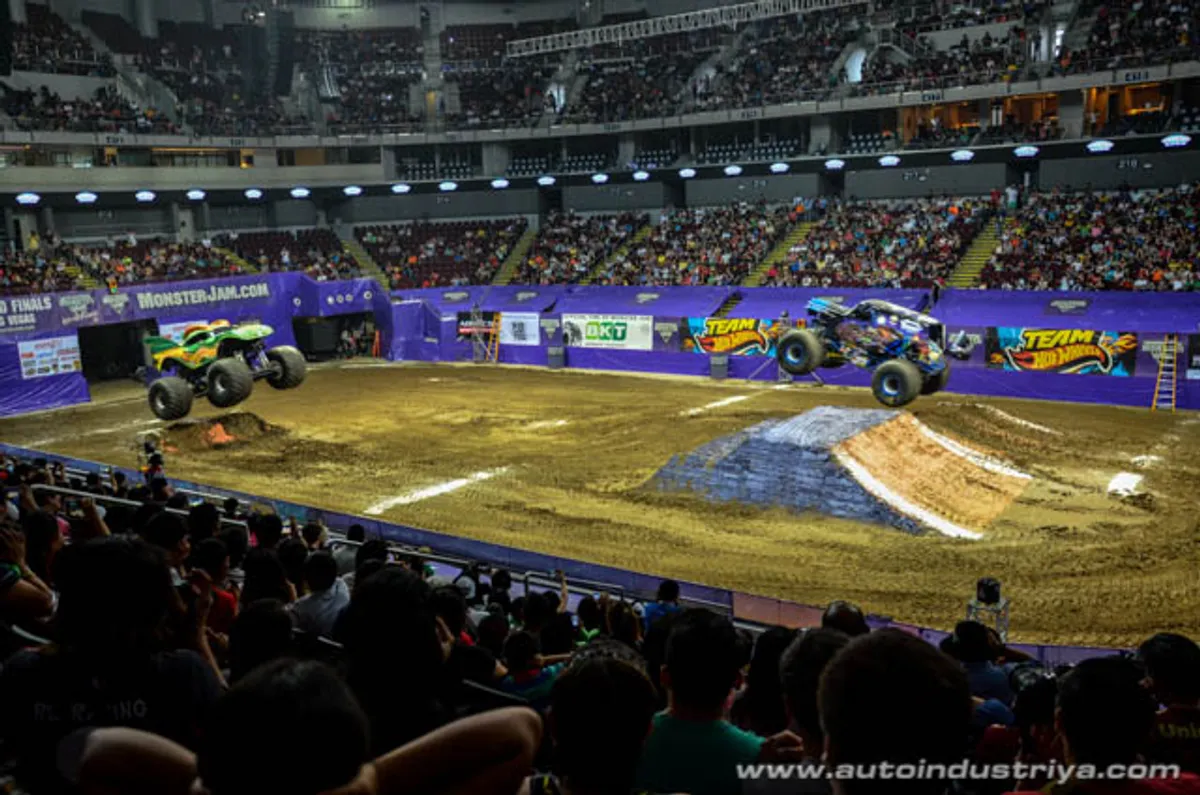 Monster Jam Manila 2015
