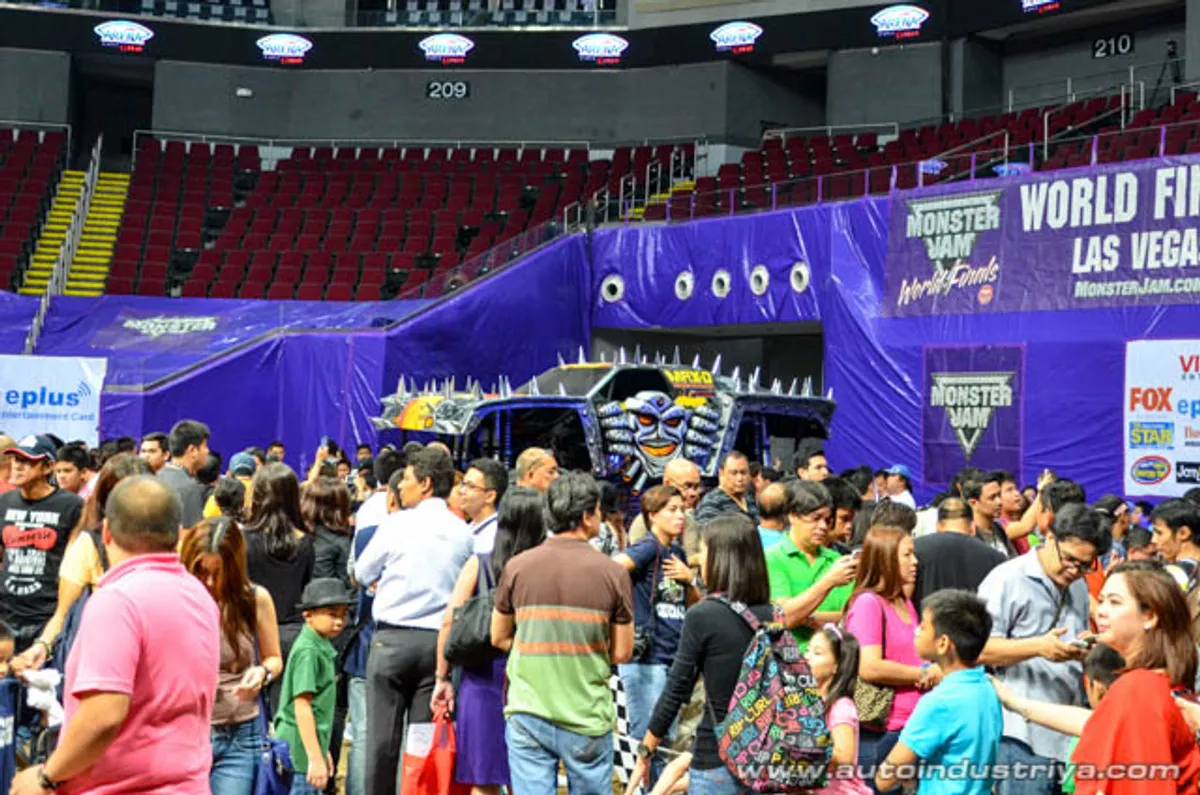 Monster Jam Manila 2015