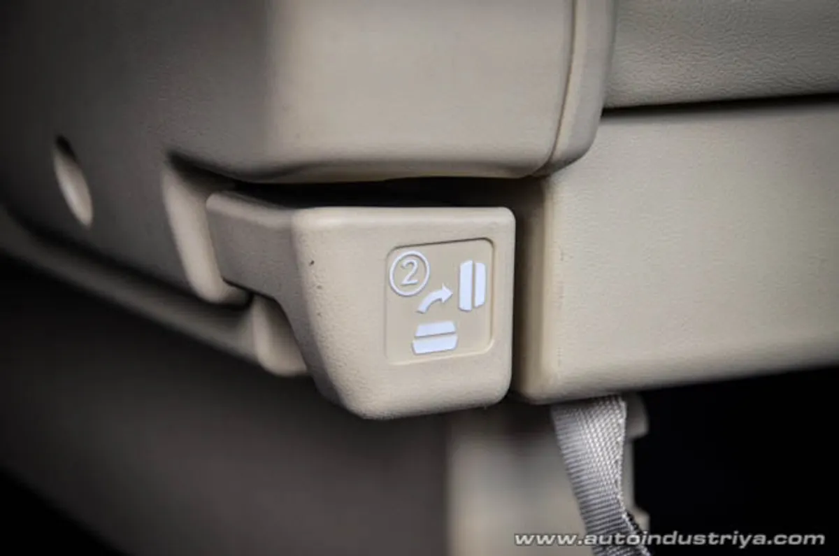 2015 Toyota Alphard V6