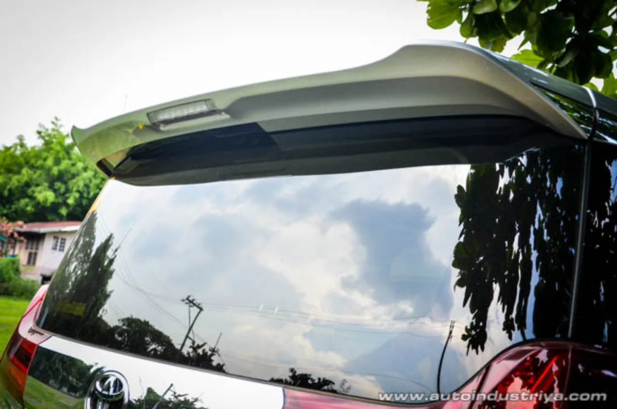 2015 Toyota Alphard V6