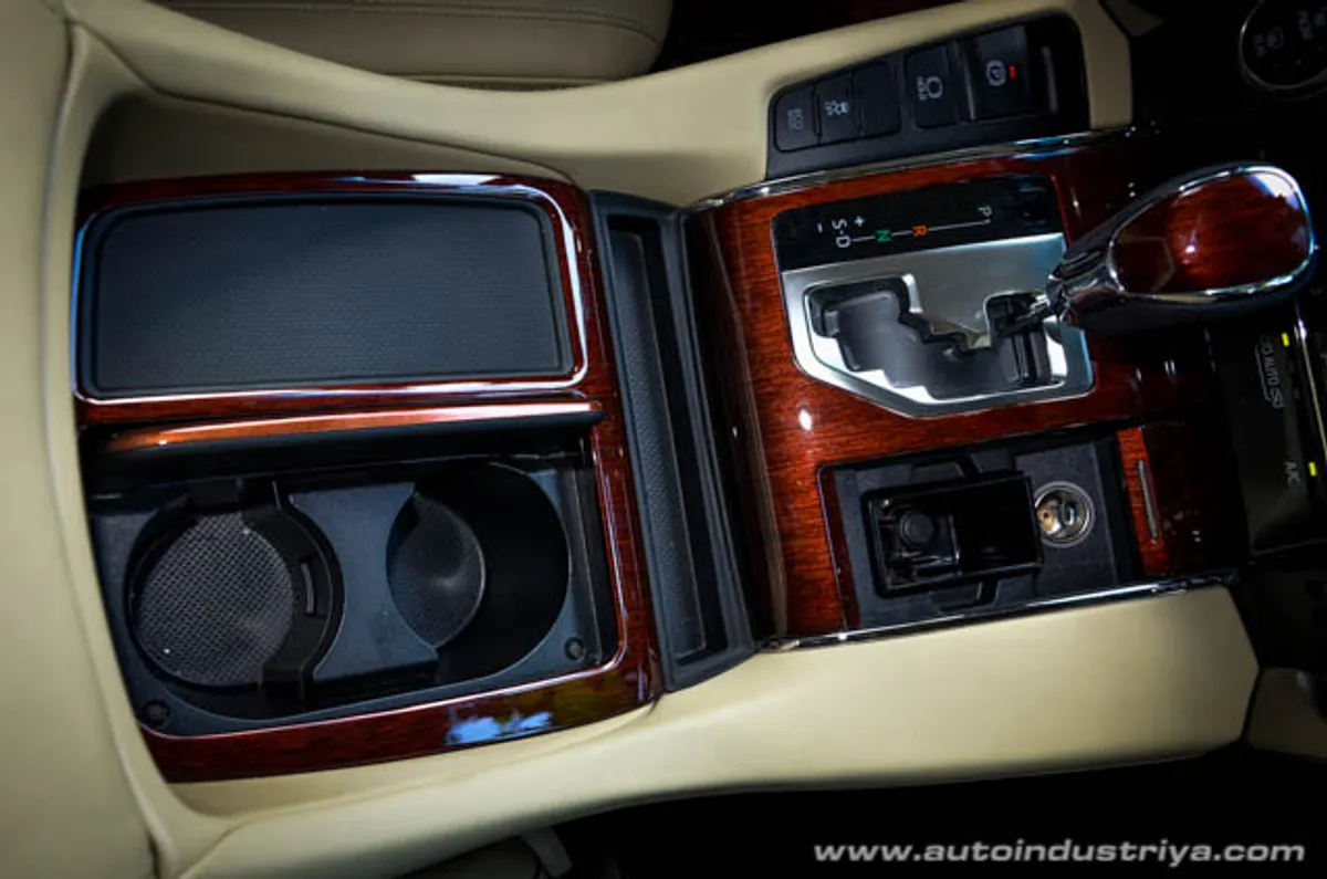 2015 Toyota Alphard V6