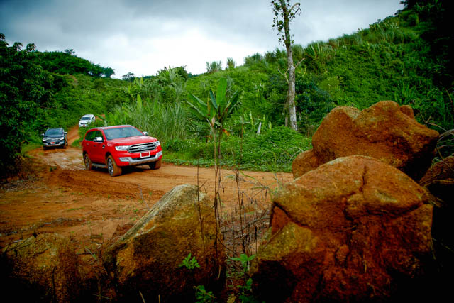 First Drive: 2015 Ford Everest