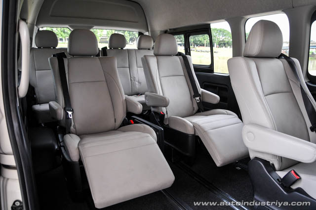 2015 Toyota Hiace Super Grandia LXV