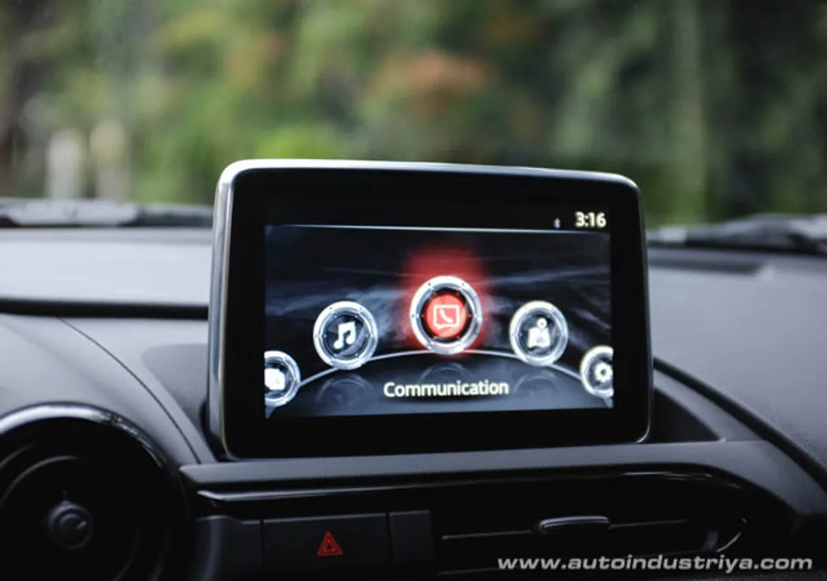 2015 Mazda MX-5 2.0L SkyActiv MT