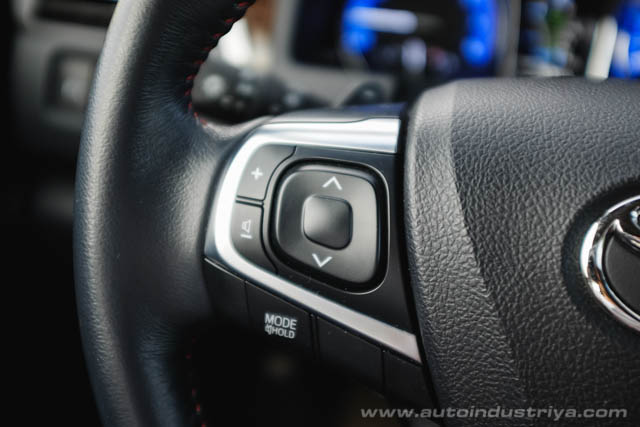 2015 Toyota Camry 2.5S AT