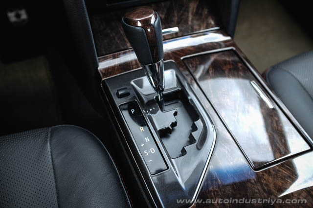 2015 Toyota Camry 2.5S AT