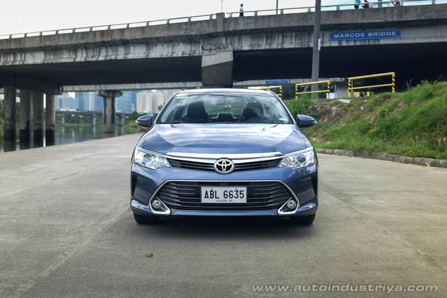 2015 Toyota Camry 2.5S AT