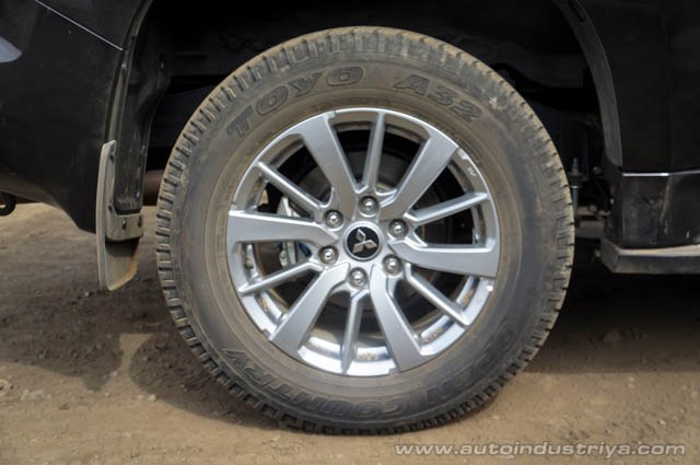 First Drive: 2016 Mitsubishi Montero Sport