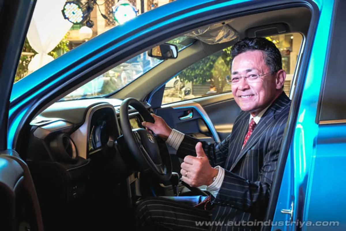 Toyota PH launches 2016 RAV4
