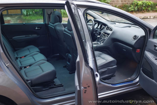 2015 Peugeot 5008 2.0 HDi Allure