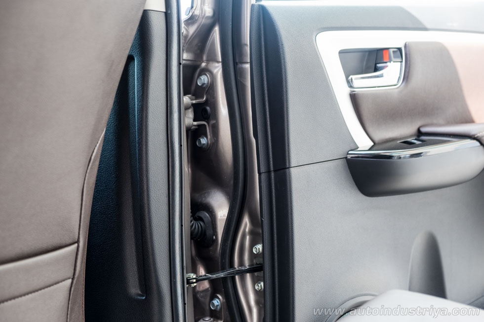 2016 Toyota Fortuner 2.8V 4x4 AT